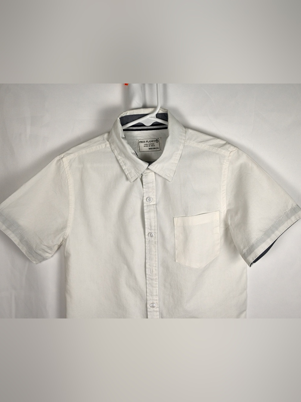 Free Planet Boys White 100% Cotton Button-Up Shirt Size 5 Short Sleeve